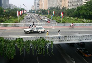 В Китае начали строить мост для соединения Хайнань с искусственным островом