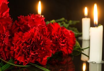 Скончался легендарный британский комик Кен Додд