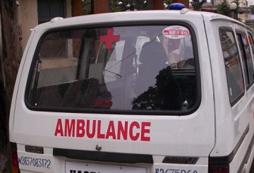 В Индии при обрушении здания погибли десять человек